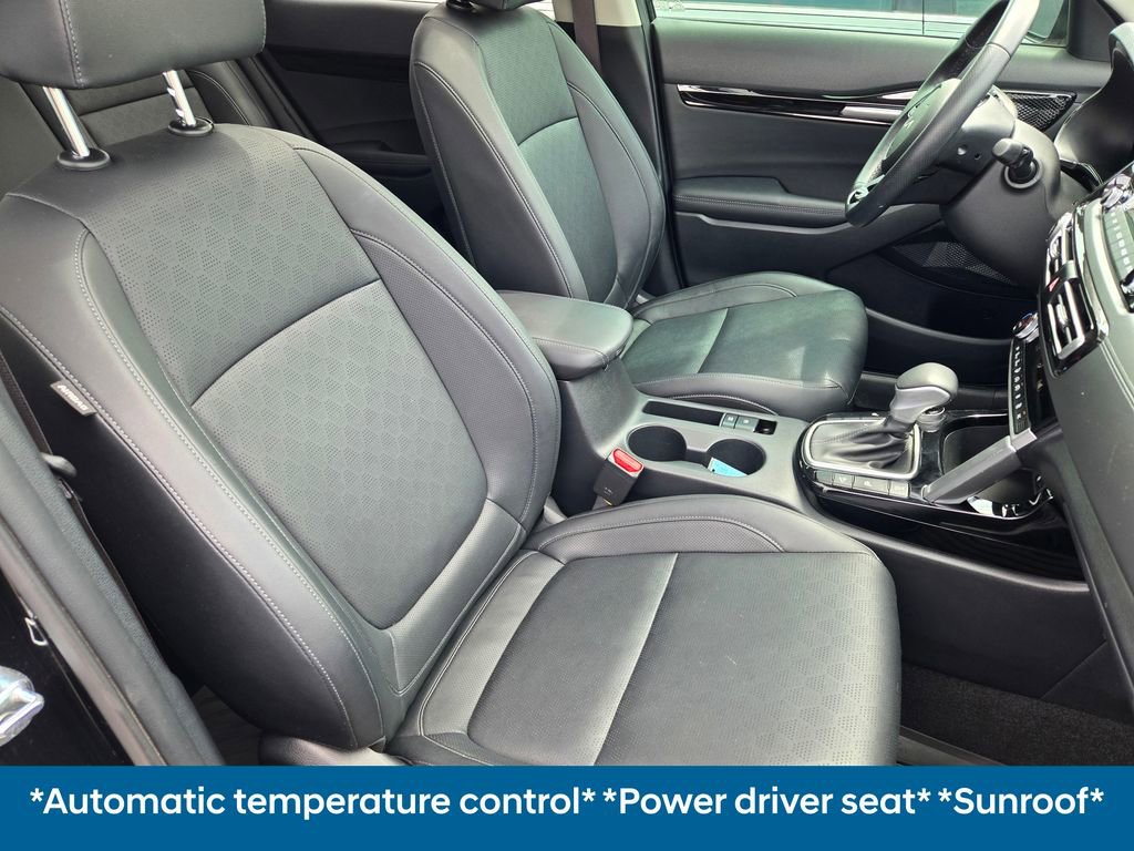 Used 2022 Kia Seltos SX w/ Sunroof Package AWD/4WD image 14