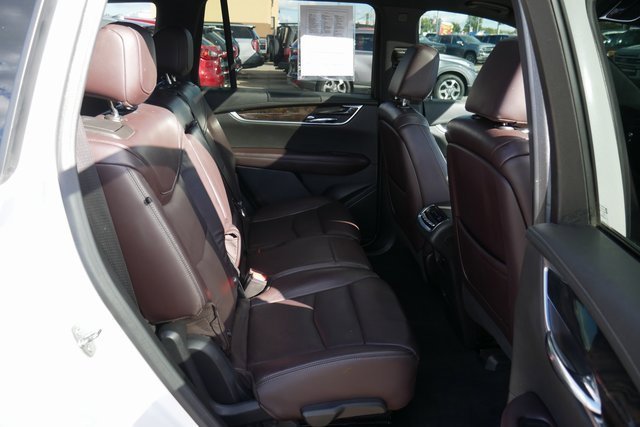 Used 2020 Cadillac XT6 Premium Luxury image 27