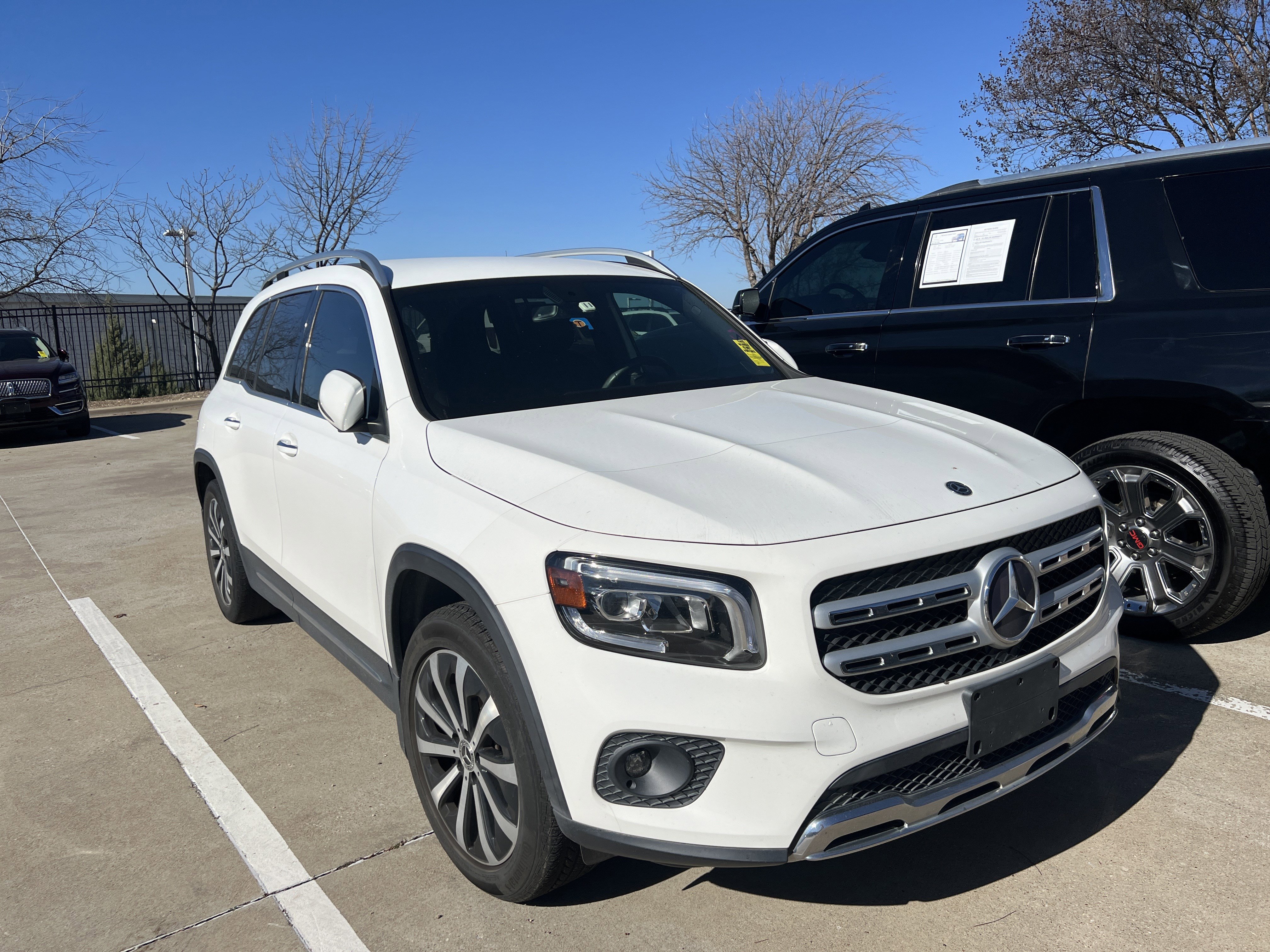 Used 2020 Mercedes-Benz GLB 250 image 4