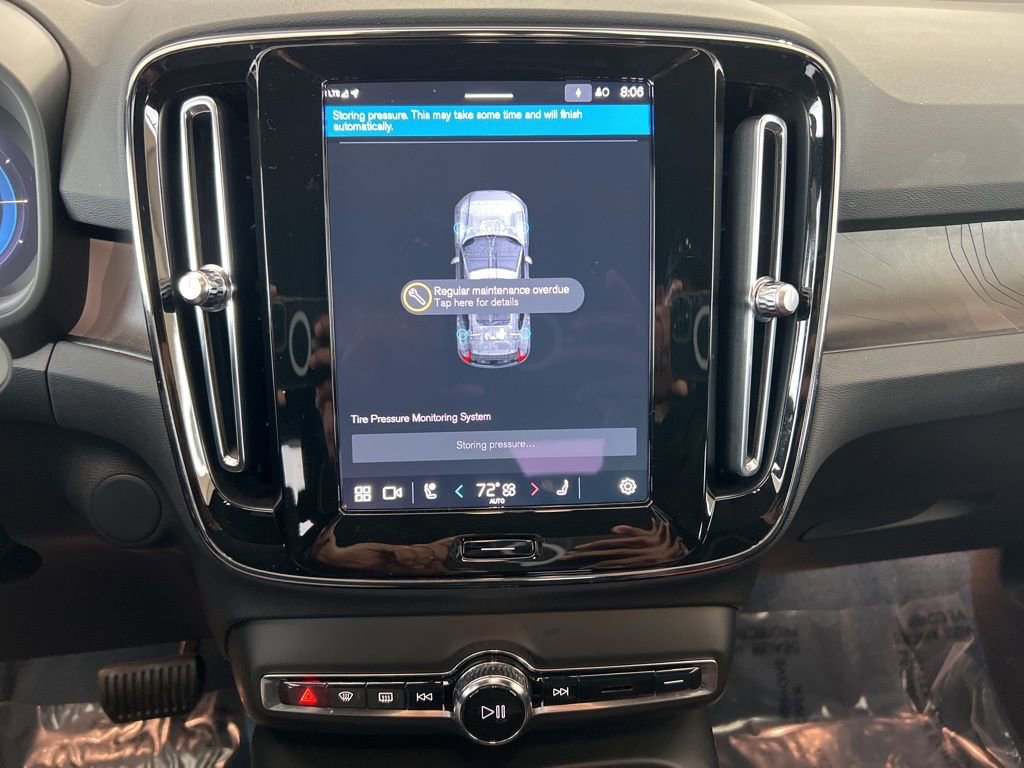 Used 2023 Volvo XC40 Recharge Ultimate w/ Protection Package Premier image 29