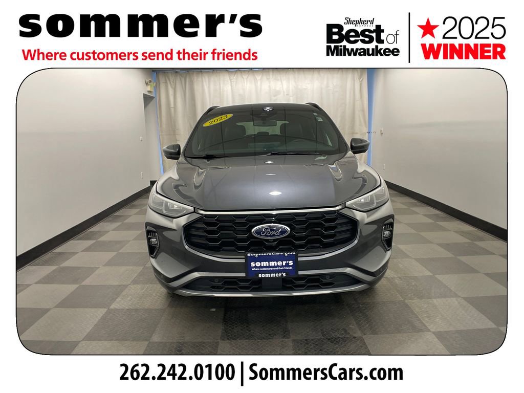 Used 2023 Ford Escape ST-Line Elite image 8