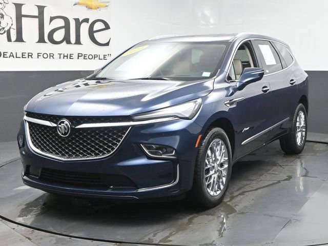 Used 2023 Buick Enclave Avenir w/ Avenir Technology Package FWD image 37