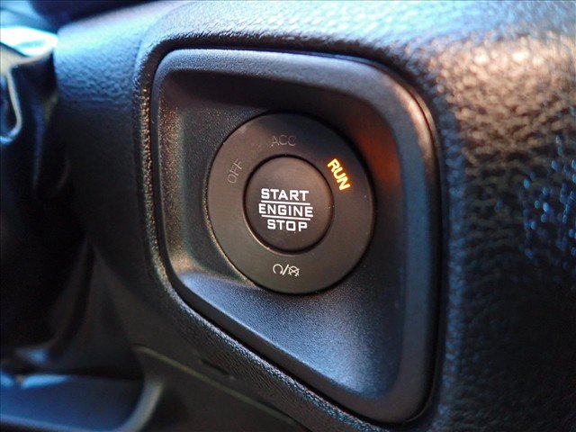Used 2024 Jeep Wrangler Unlimited w/ Convenience Group AWD/4WD image 20