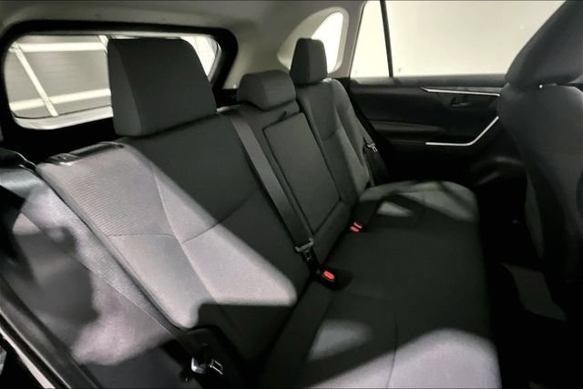 Used 2019 Toyota RAV4 LE AWD/4WD image 30