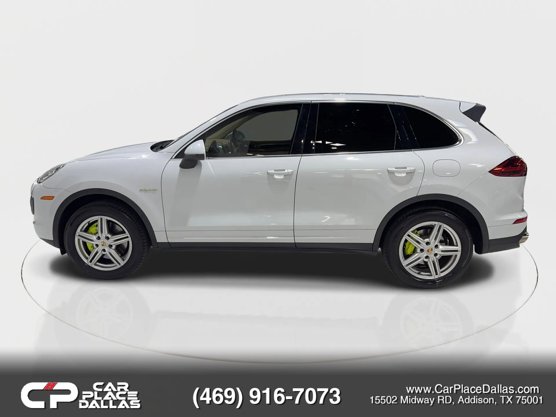 Used 2015 Porsche Cayenne S w/ Premium Package AWD/4WD image 5
