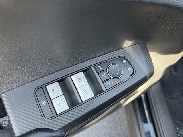 Used 2023 Mitsubishi Outlander SE image 10