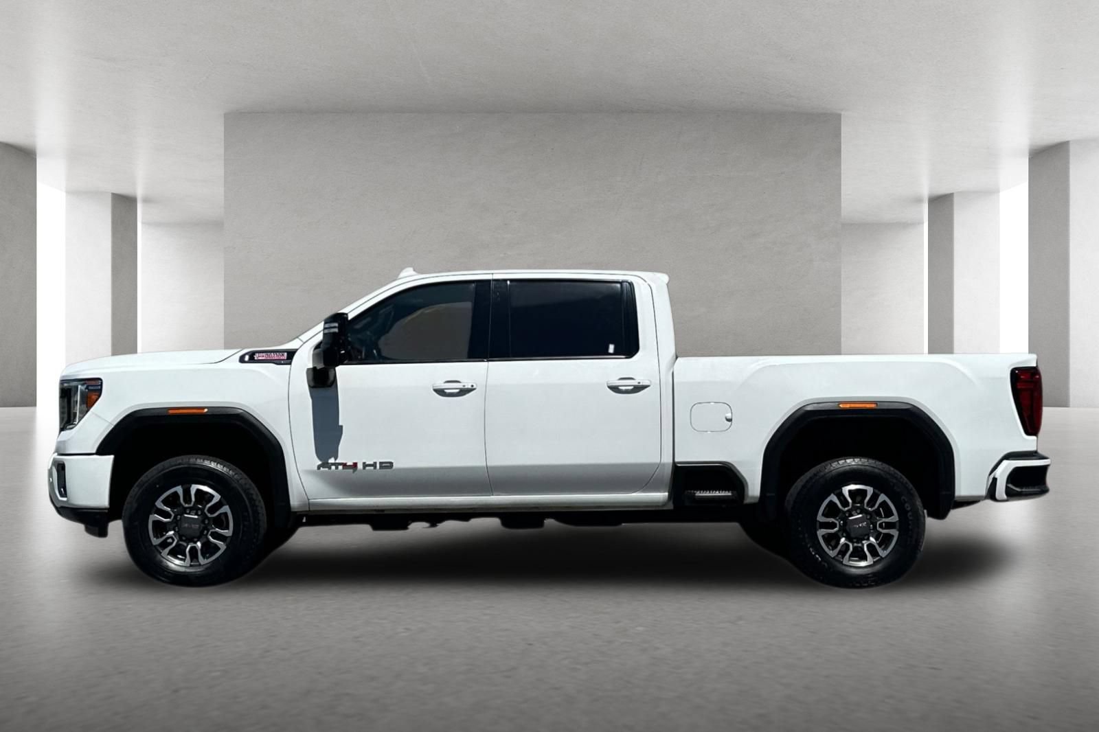Used 2021 GMC Sierra 2500 AT4 w/ AT4 Preferred Package AWD/4WD image 7