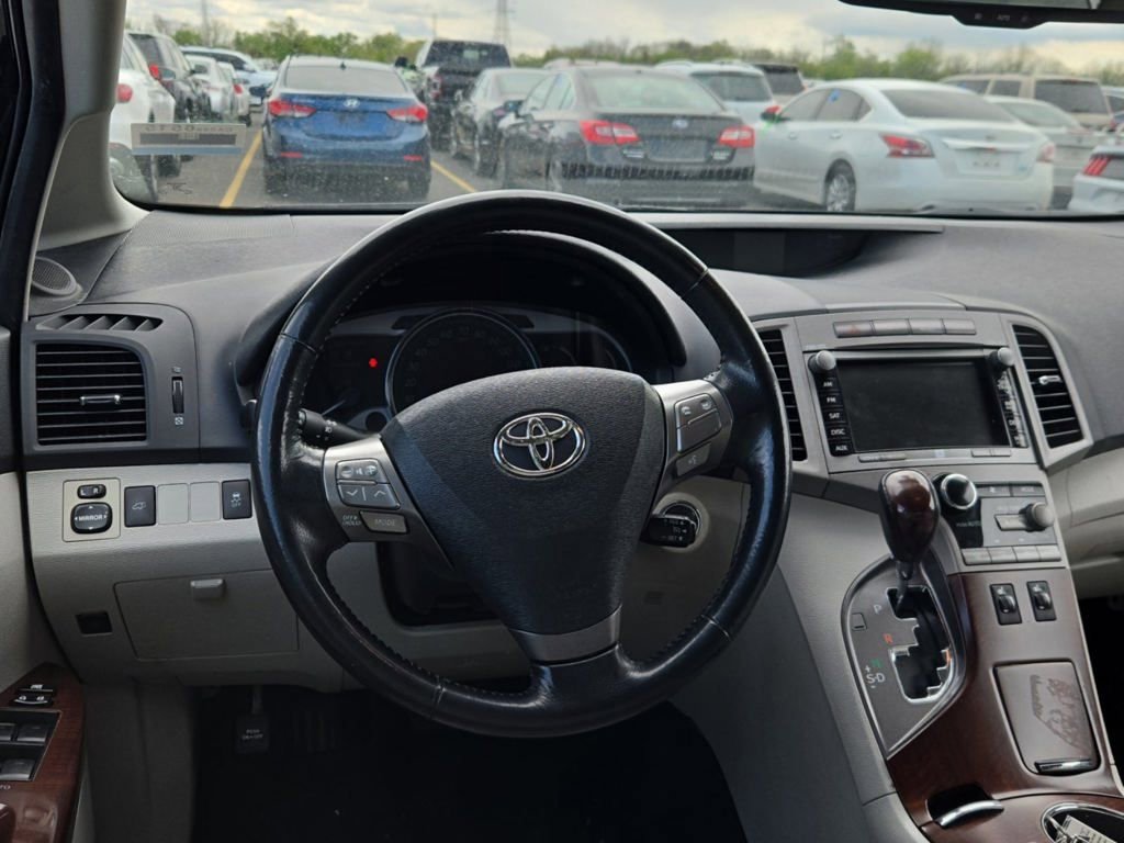 Used 2009 Toyota Venza AWD image 10