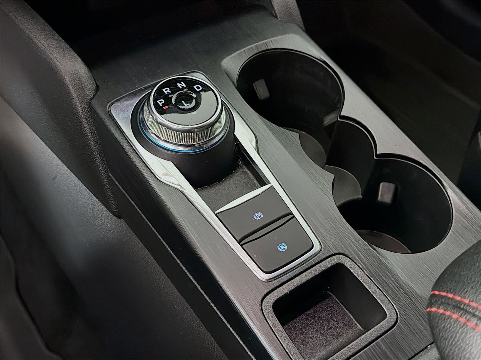 Used 2024 Ford Escape ST-Line w/ Tech Pack #1 image 18