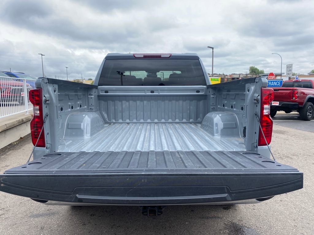 Used 2024 Chevrolet Silverado 1500 LT AWD/4WD image 23