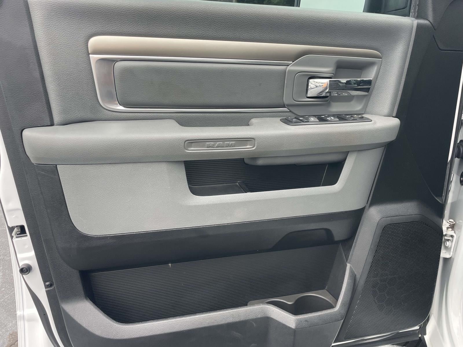 Used 2017 RAM 1500 Lone Star RWD image 14