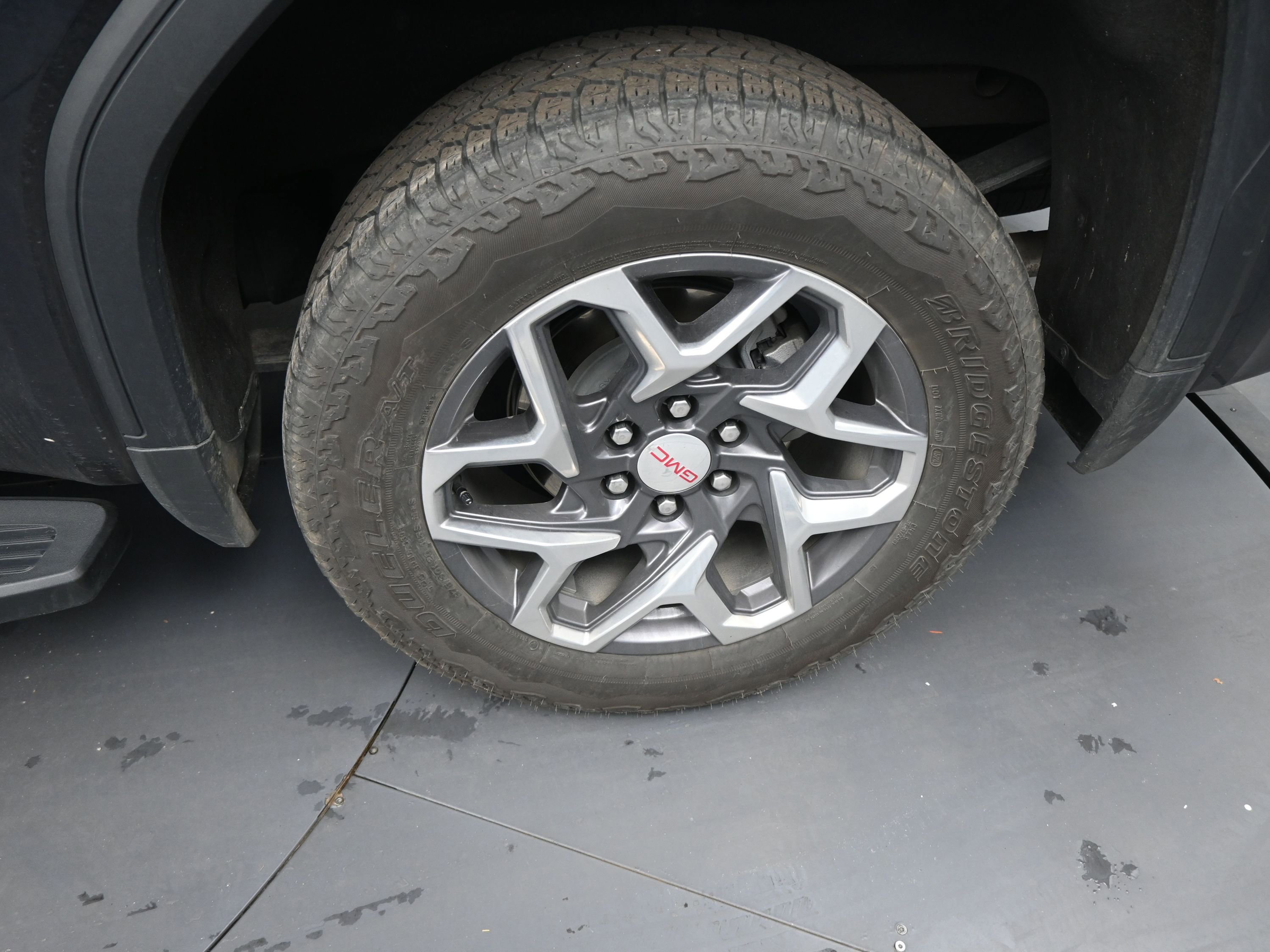 Used 2024 GMC Sierra 1500 SLT w/ SLT Premium Plus Package image 20