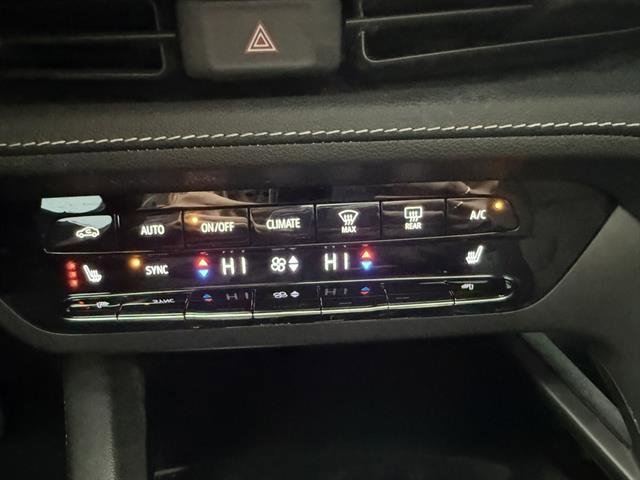 Certified 2023 Buick Envision Essence w/ Sport Touring Package image 22