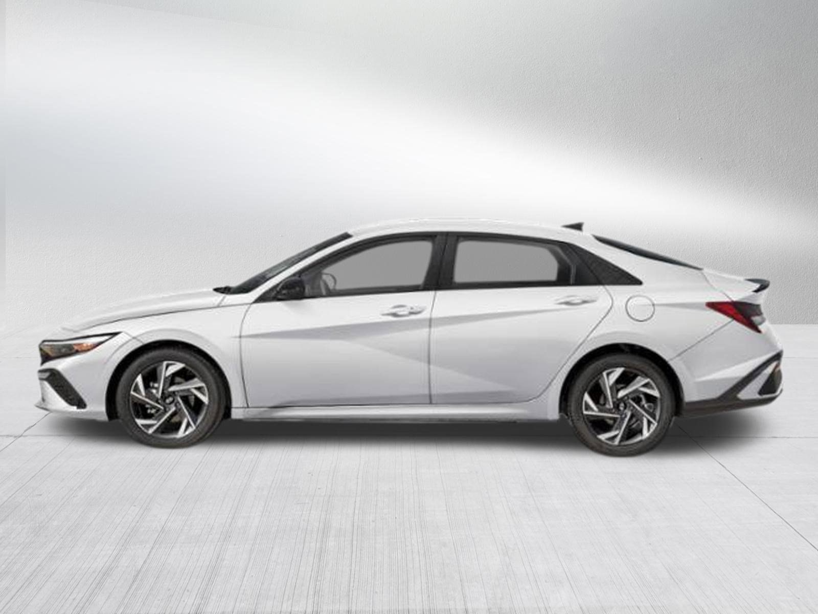 New 2026 Hyundai Elantra Sport FWD image 2