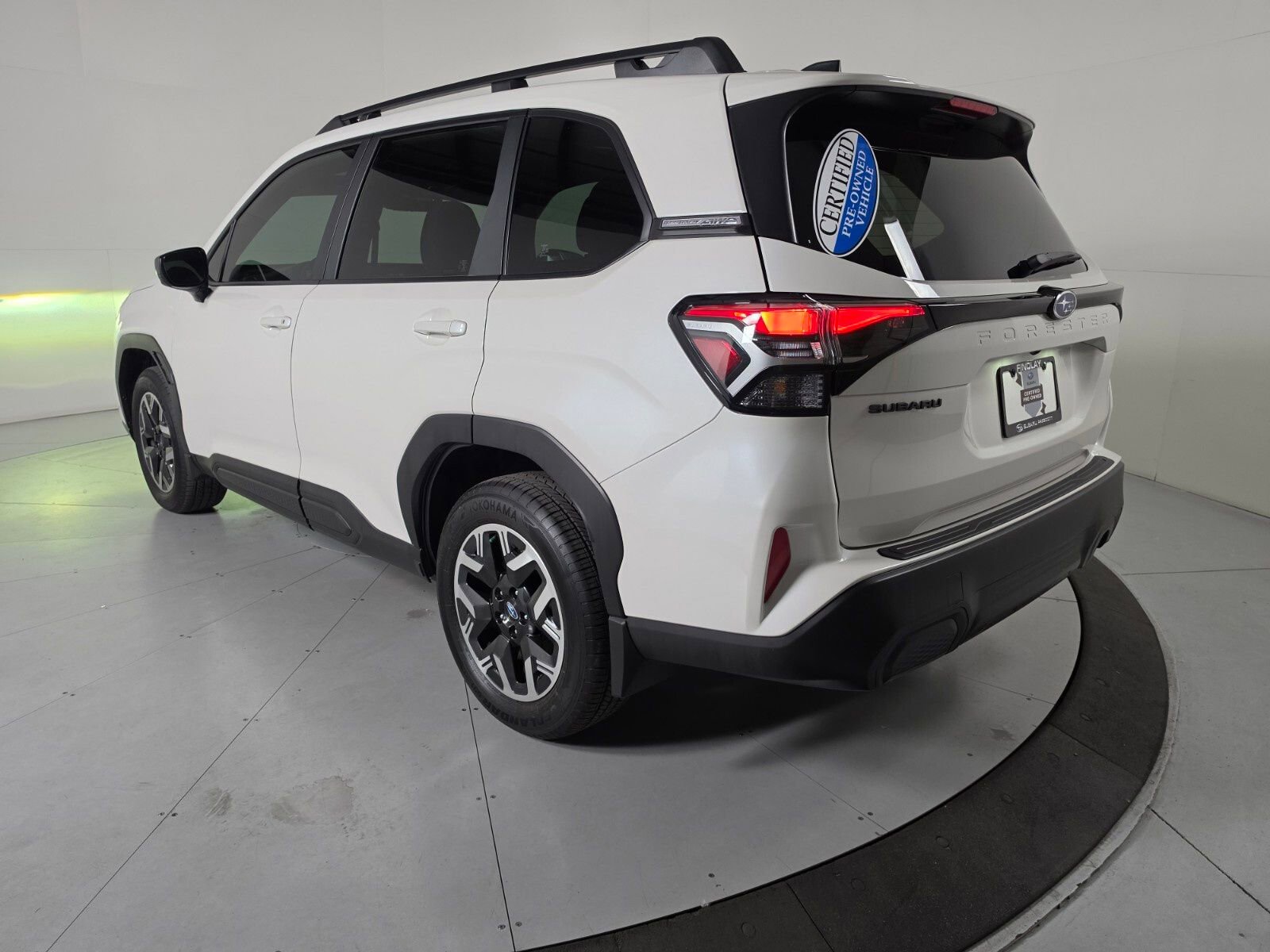 Certified 2025 Subaru Forester Premium AWD/4WD image 3