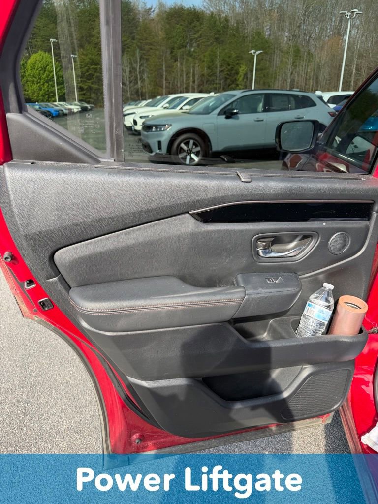 Certified 2025 Honda Pilot TrailSport image 10