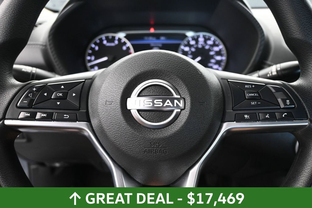 Used 2024 Nissan Sentra SV FWD image 30