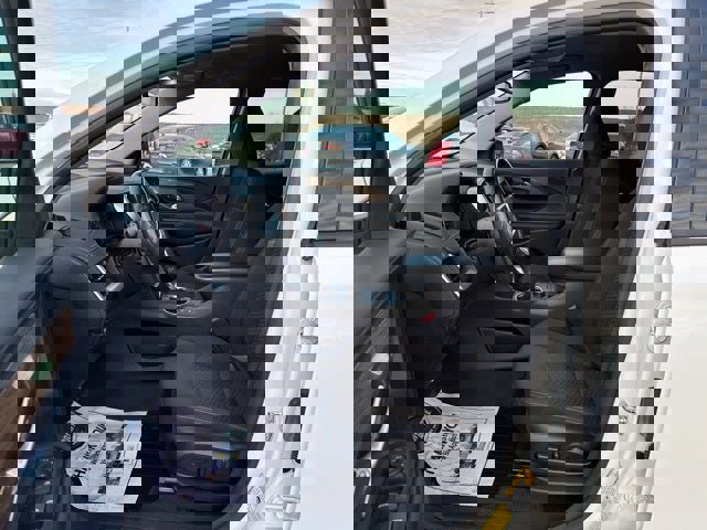 Used 2019 GMC Terrain SLE w/ Driver Convenience Package image 20