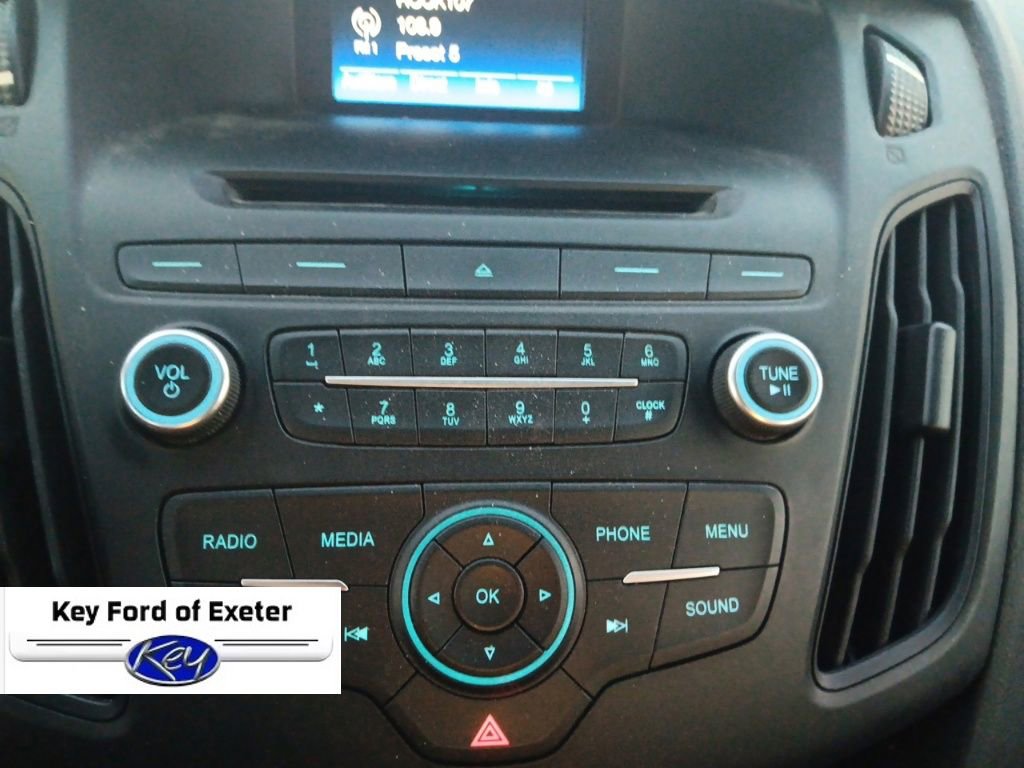 Used 2017 Ford Focus SE FWD image 26