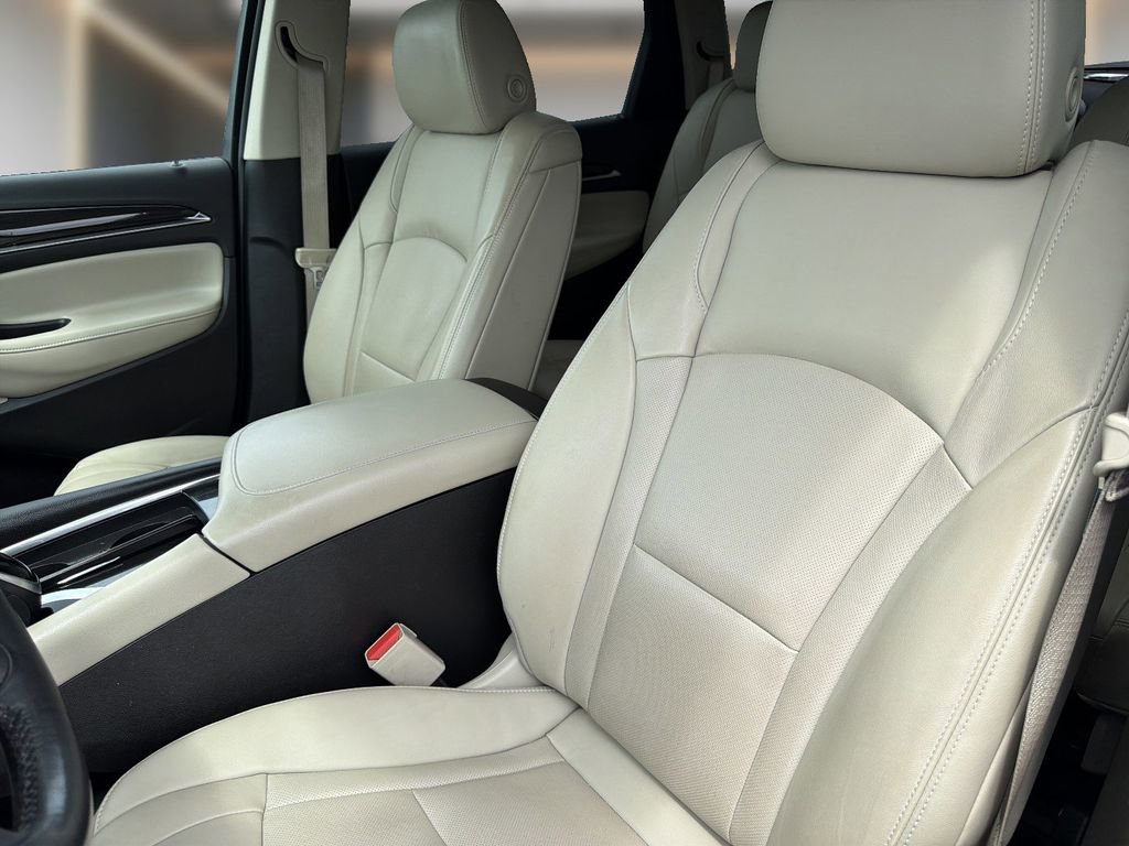 Used 2020 Buick Enclave Premium w/ Sun and Sites Package FWD image 12