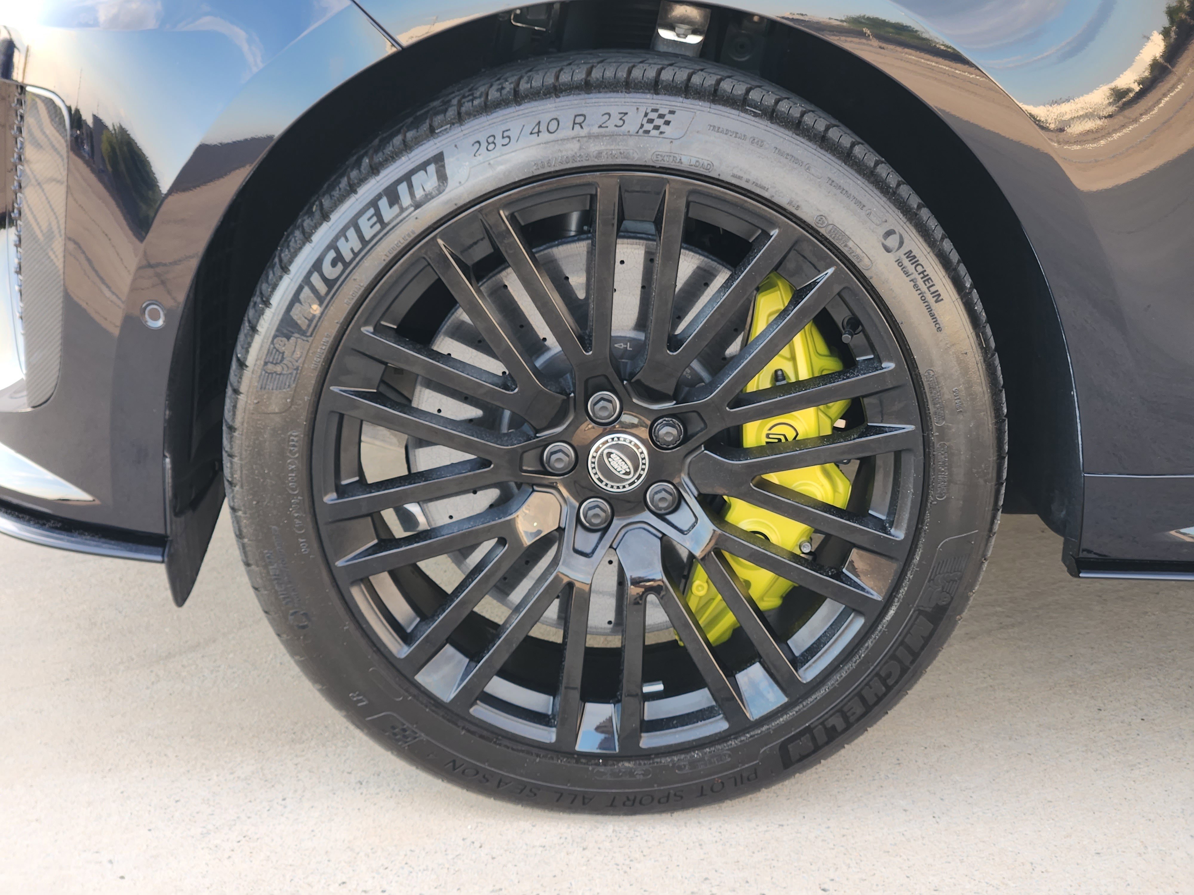 New 2025 Land Rover Range Rover Sport SV Edition Two image 10