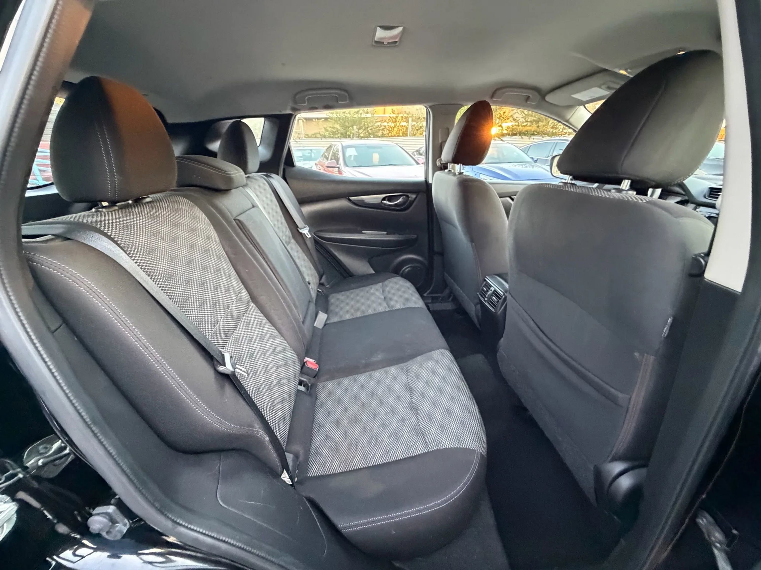 Used 2019 Nissan Rogue Sport SV image 13