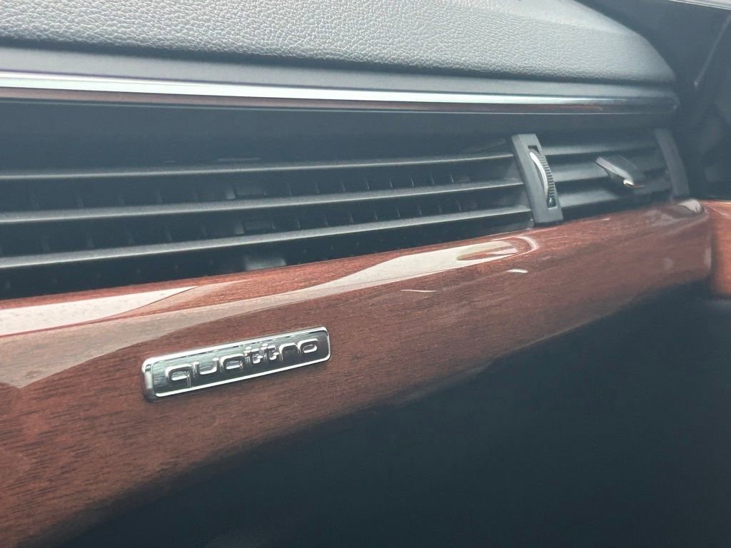 Used 2023 Audi A4 2.0T Premium w/ Convenience Package image 36