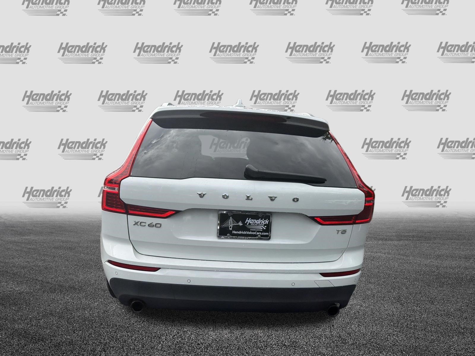 Used 2019 Volvo XC60 T5 Momentum w/ Premium Package FWD image 9