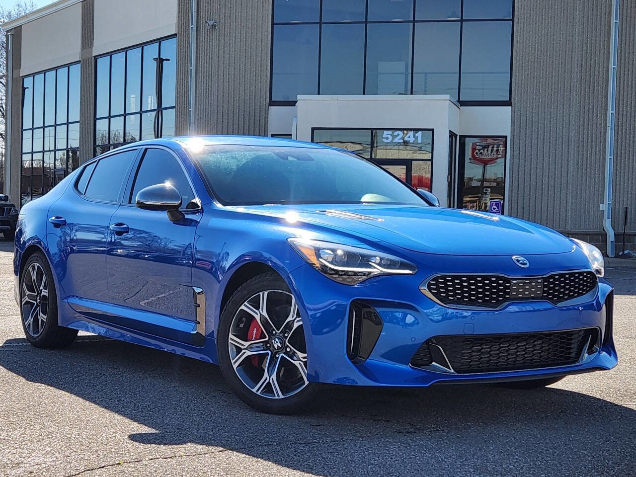 Used 2018 Kia Stinger GT AWD/4WD image 27