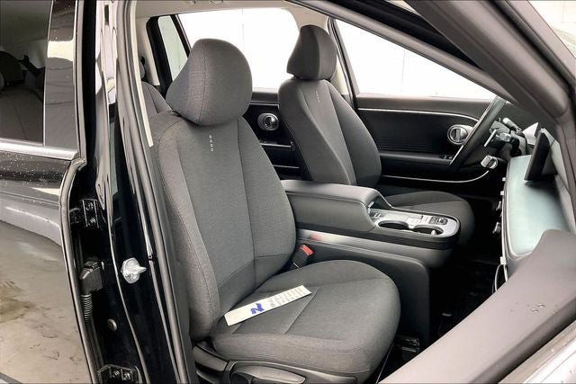 Certified 2026 Hyundai Ioniq 9 S RWD image 7