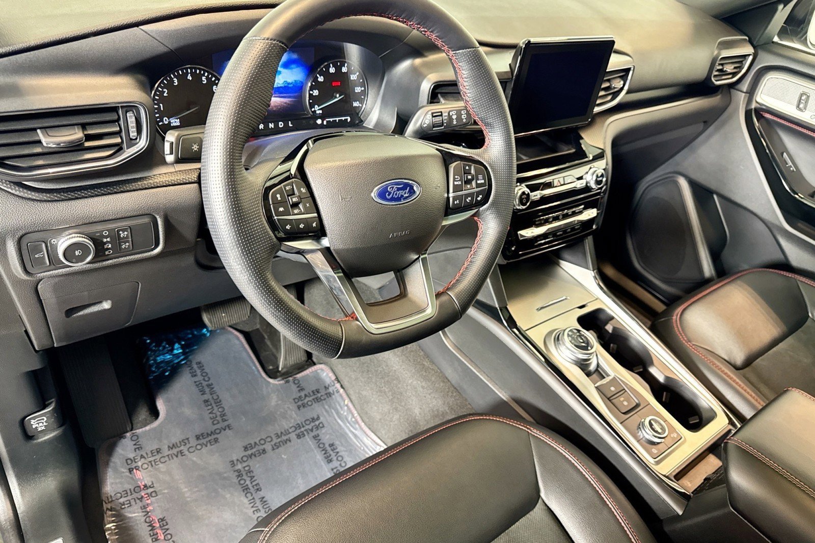 Used 2022 Ford Explorer ST-Line w/ Class IV Trailer Tow Package image 9