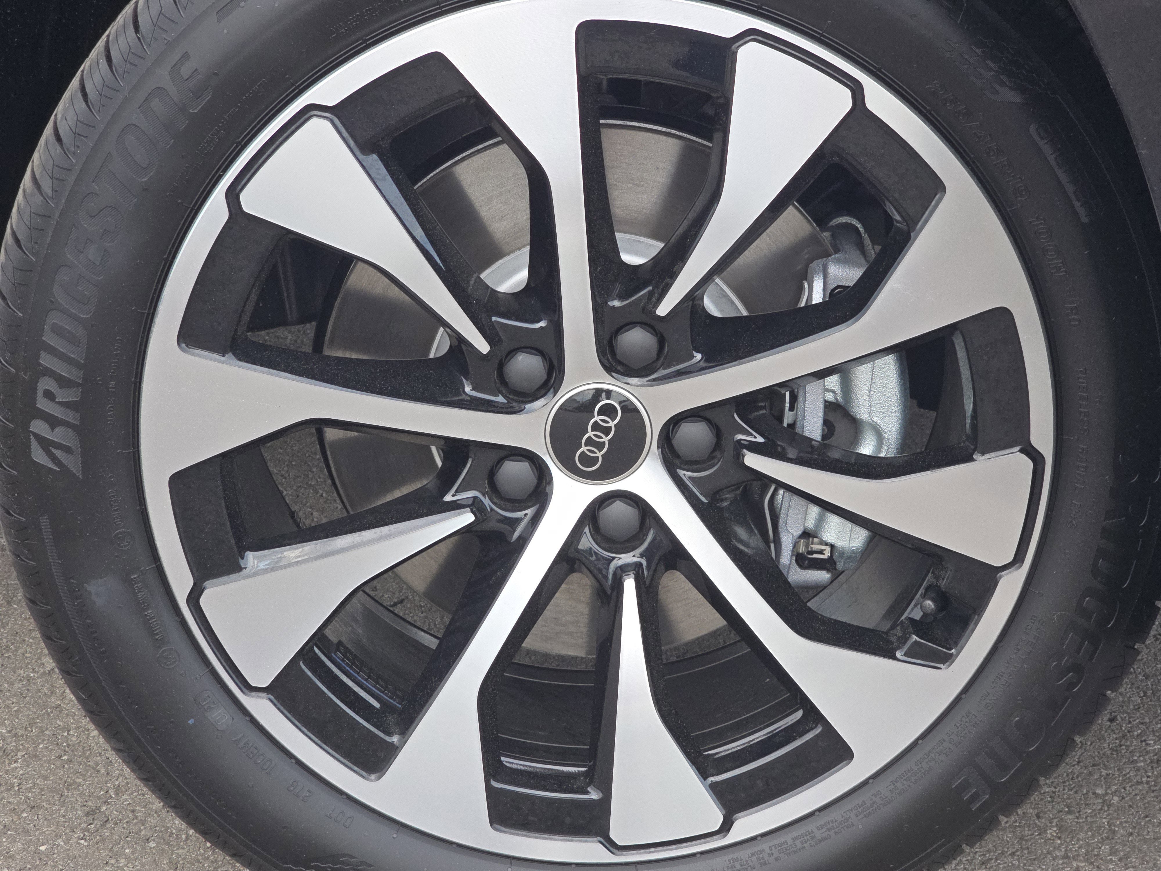 New 2026 Audi Q3 quattro 2.0T AWD/4WD image 15