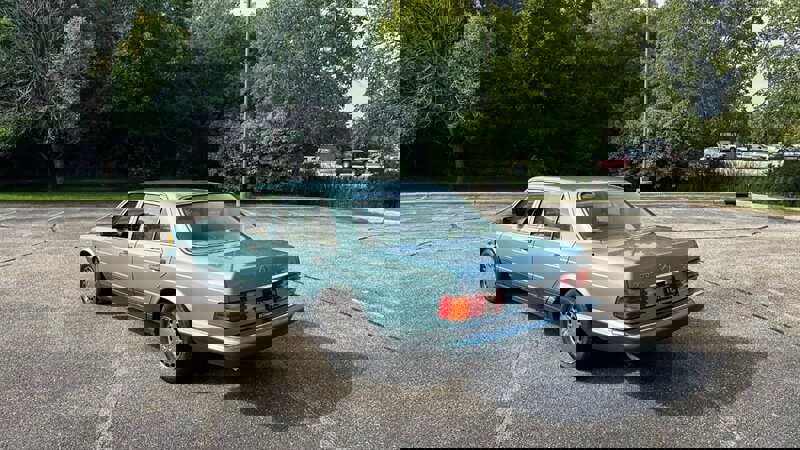 Used 1991 Mercedes-Benz 300 SE image 7