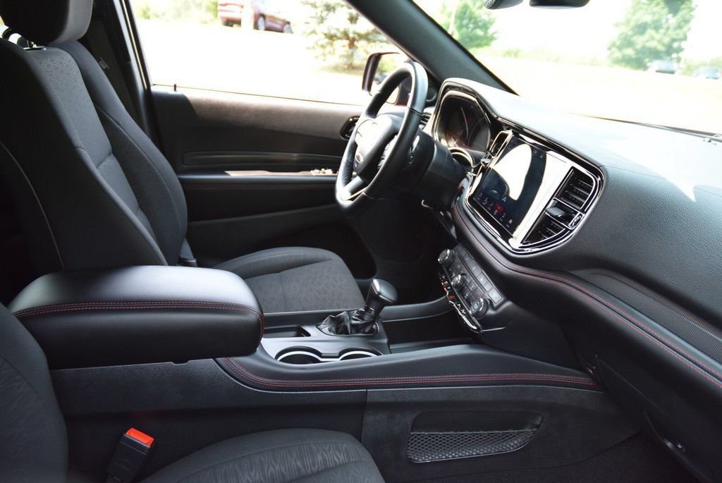 Certified 2025 Dodge Durango GT w/ Blacktop Package AWD/4WD image 25