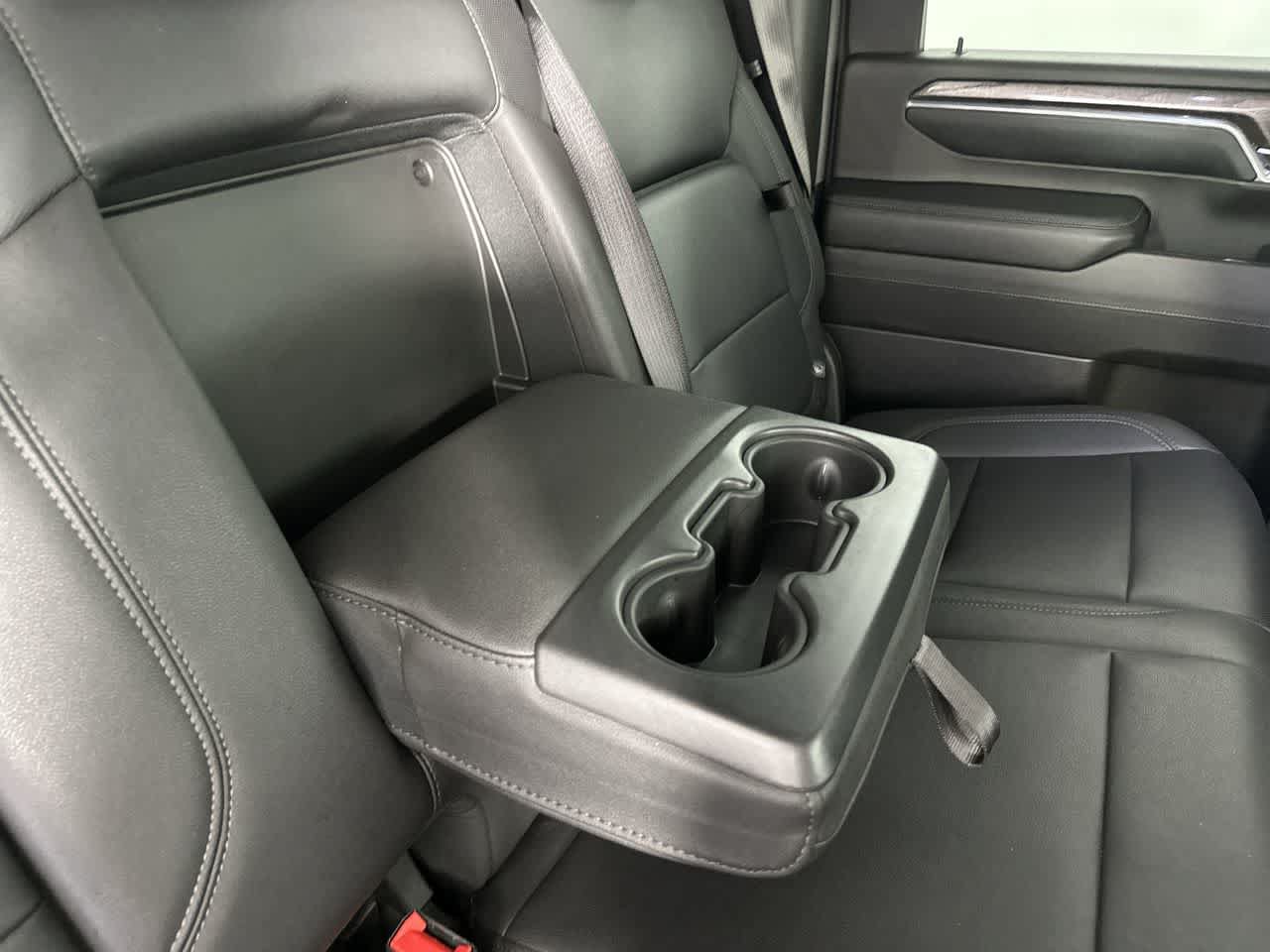 Used 2024 Chevrolet Silverado 2500 LTZ w/ LTZ Convenience Package AWD/4WD image 24