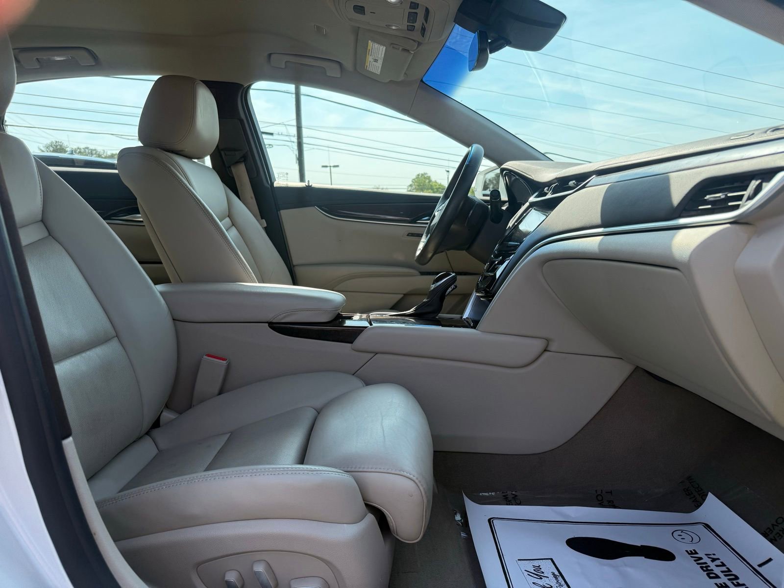 Used 2016 Cadillac XTS Premium image 34