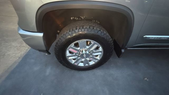 Used 2024 Chevrolet Silverado 2500 High Country w/ High Country Premium Package image 41