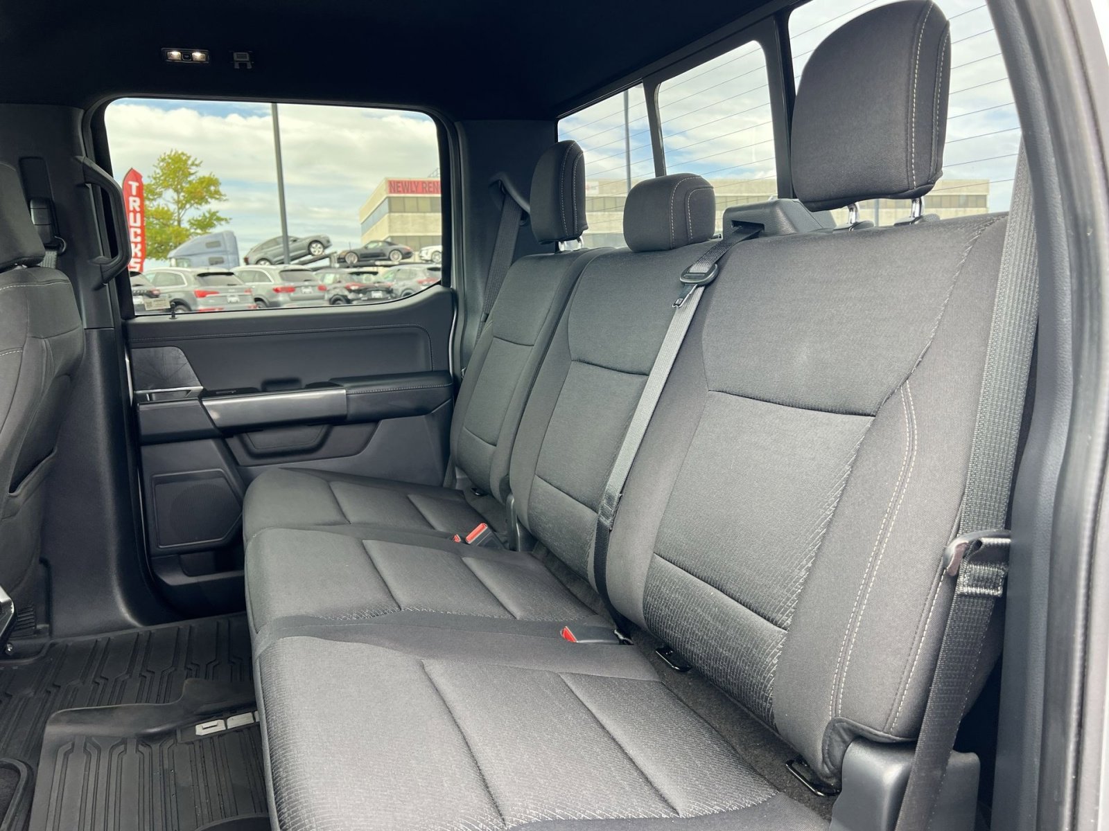 Used 2021 Ford F150 XLT w/ Equipment Group 302A High image 24