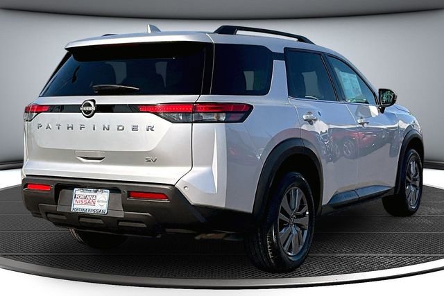 Certified 2024 Nissan Pathfinder SV FWD image 6