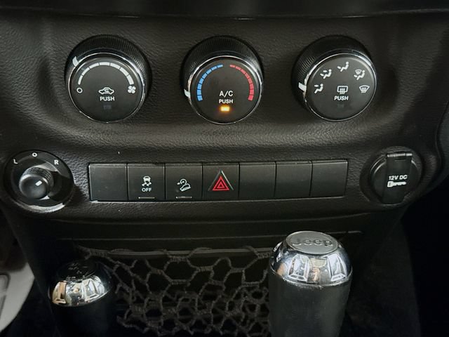 Used 2018 Jeep Wrangler Unlimited Sport S AWD/4WD image 11