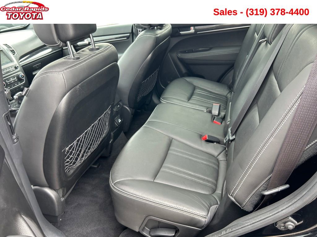 Used 2015 Kia Sorento SX image 23