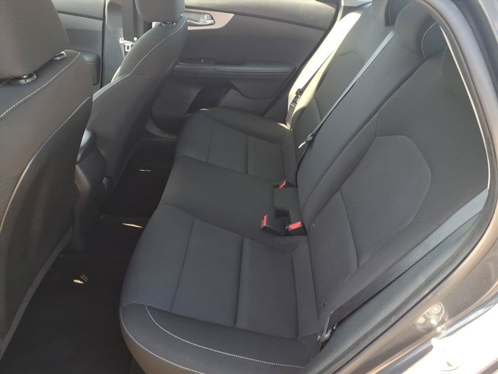 Used 2023 Kia Forte LXS FWD image 13