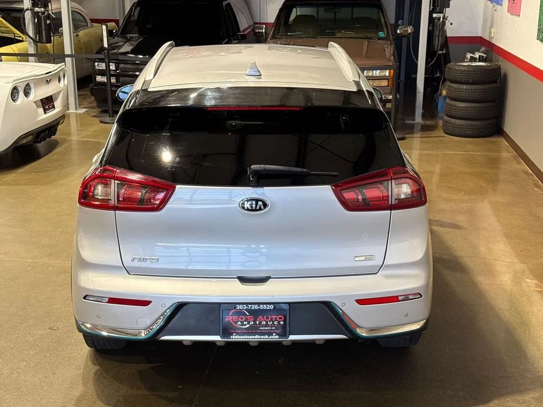 Used 2019 Kia Niro EX Premium w/ Sunroof Package FWD image 7