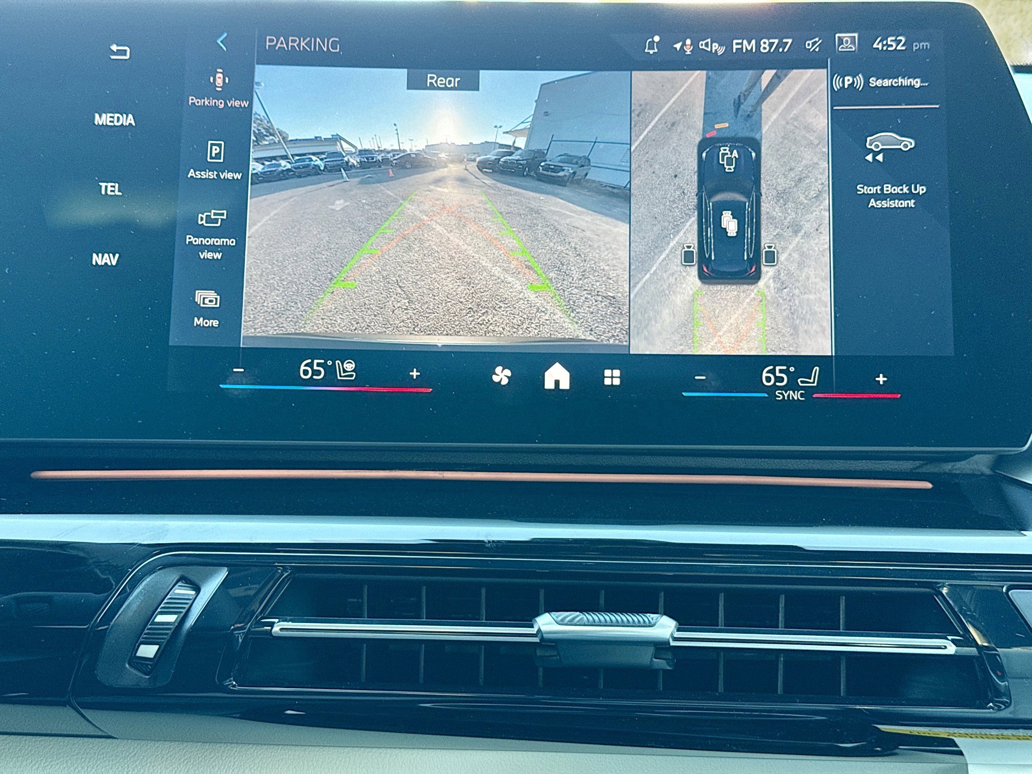 New 2026 BMW X1 xDrive28i w/ Technology Package image 34