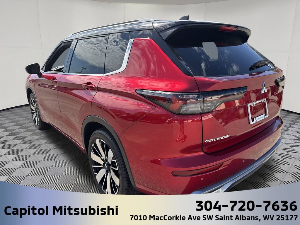 New 2025 Mitsubishi Outlander SEL image 7