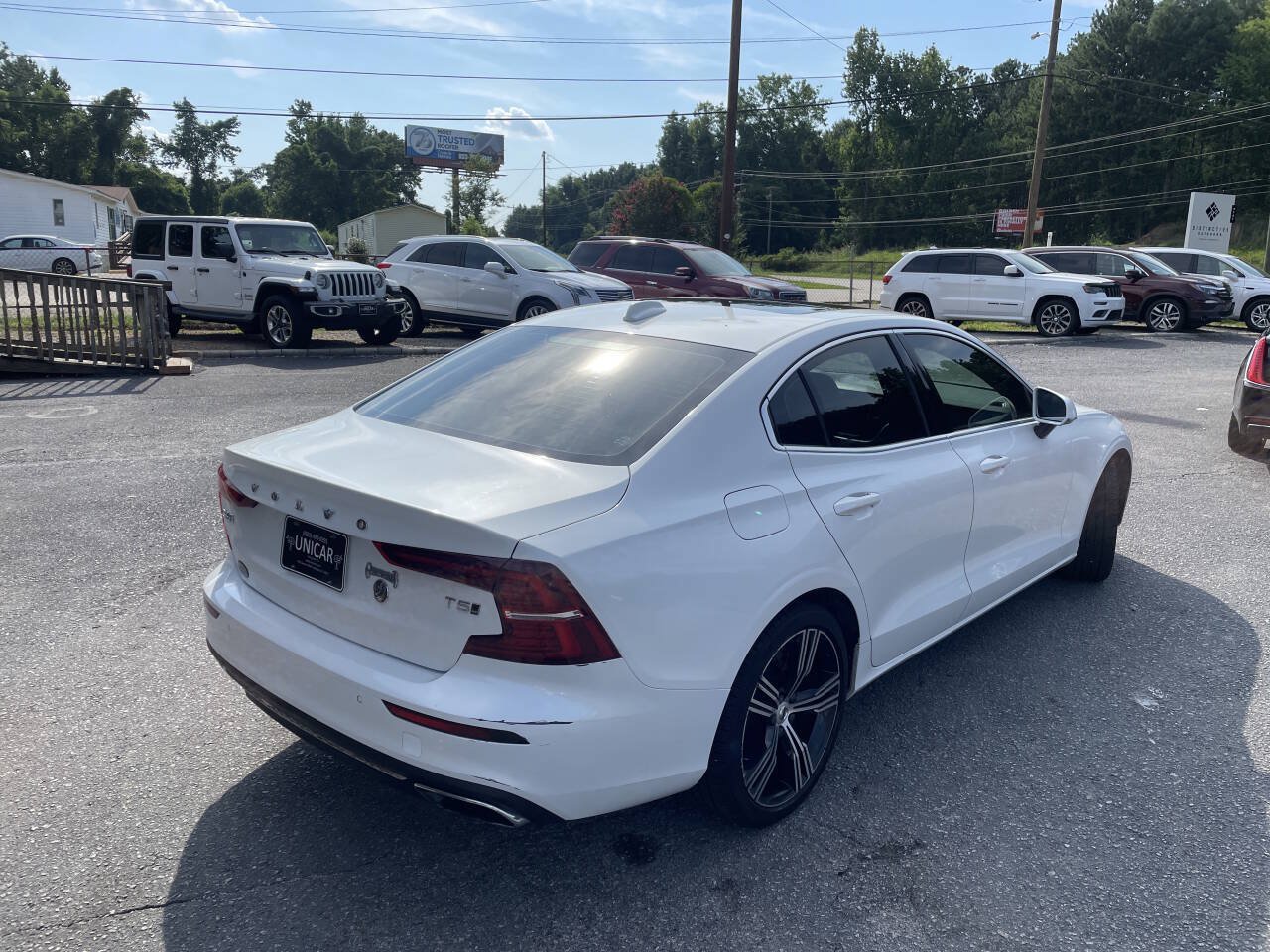 Used 2021 Volvo S60 T5 Inscription AWD/4WD image 6