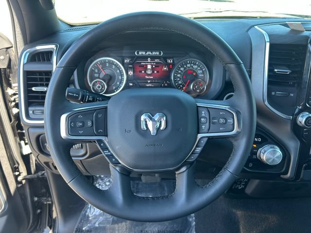Used 2025 RAM 1500 Laramie AWD/4WD image 24
