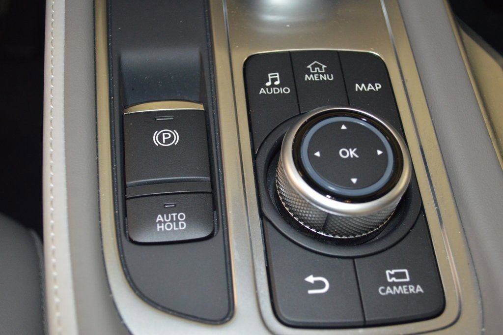 Certified 2026 INFINITI QX60 Luxe image 32