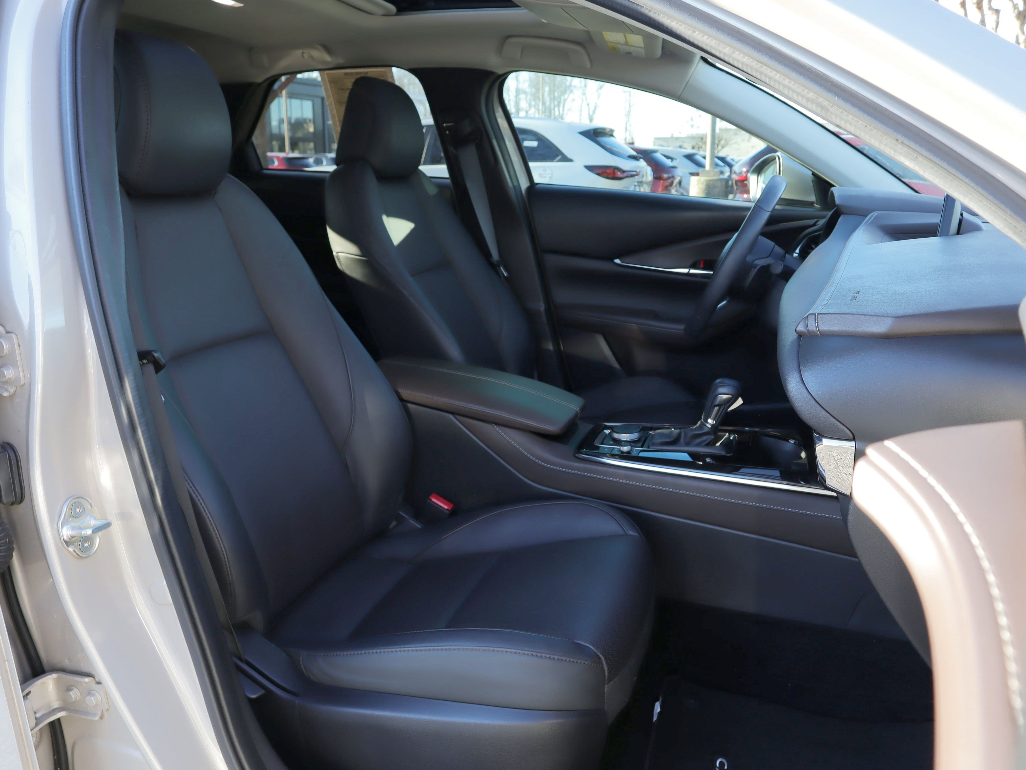 Certified 2024 MAZDA CX-30 AWD 2.5 S w/ Premium Package image 29