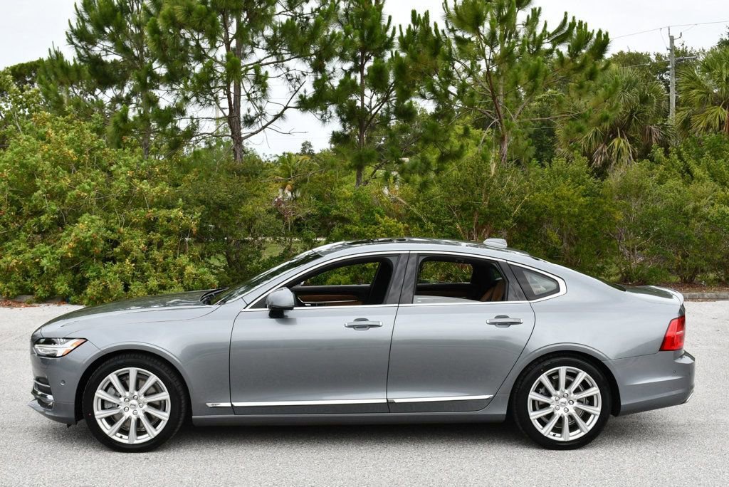 Used 2017 Volvo S90 T6 Inscription w/ Vision Package AWD/4WD image 30